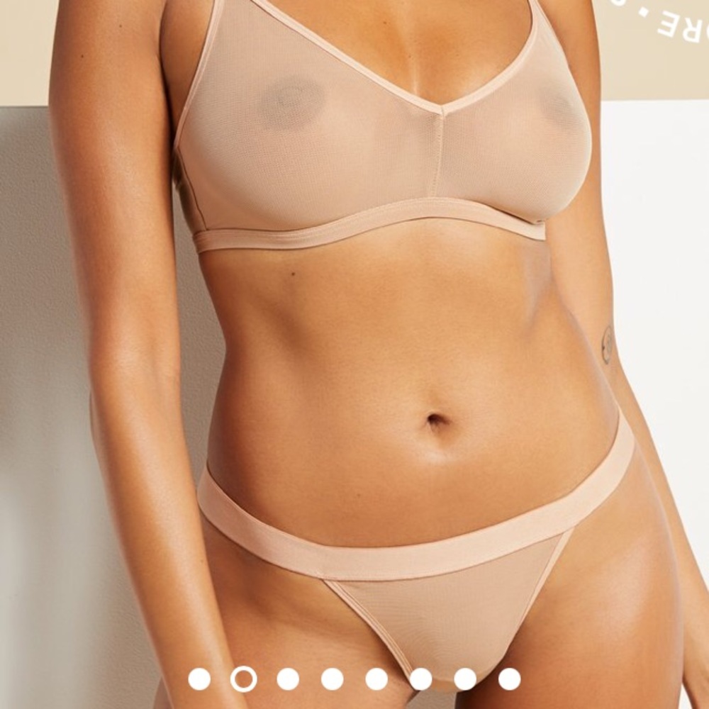 Negative Underwear Sieve Non Wire Bra- Size 4